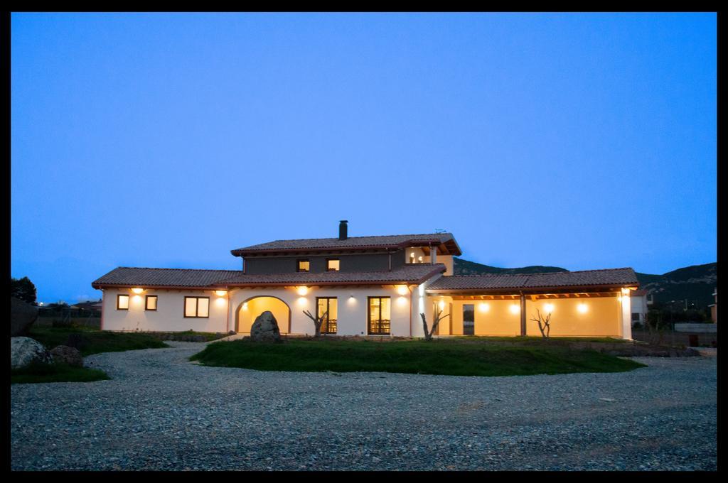 Agriturismo Sa Scalitta Carbonia Extérieur photo